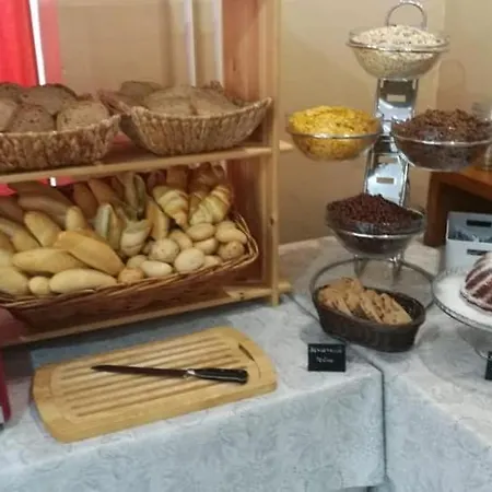 Trangoska Konukevi *